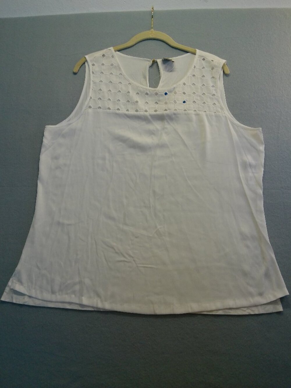White Sleeveless Anne Klein Womens Size XL